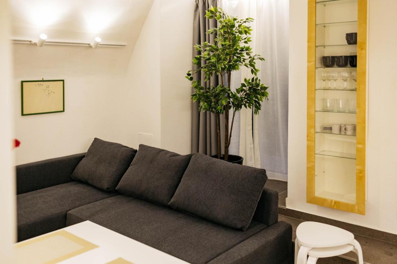 Vila Jakopic Apartments Ljubljana Bagian luar foto