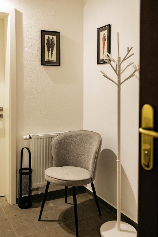 Vila Jakopic Apartments Ljubljana Bagian luar foto