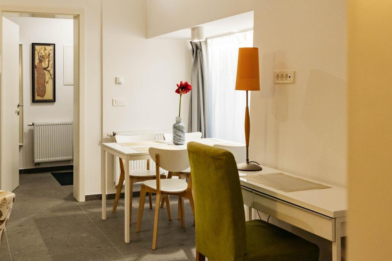 Vila Jakopic Apartments Ljubljana Bagian luar foto